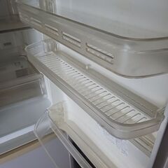 (中古)SHARP 冷蔵庫 SJ-WA35Dの画像