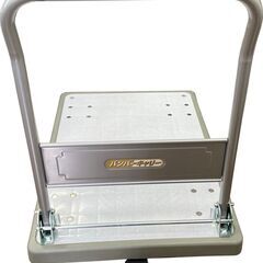 【新古品】ストッパー付きバンパーキャリー 手押し台車の画像