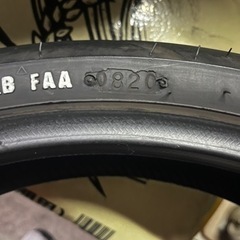 バイクタイヤ　　120/60ZR17  M/C  の画像