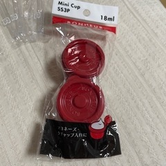 使い捨てスプーン、フォーク、紙コップ、プラカップの画像