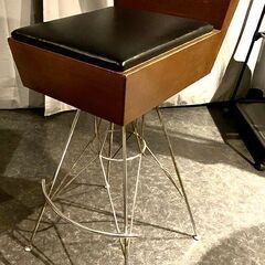 カウンターチェア、バーチェア、バースツール　3脚