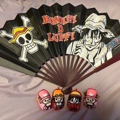 （500円→値下げ）ワンピースのデカイ扇子とお手玉4つ