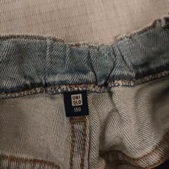 ユニクロ　ジーンズ👖　キッズ150
の画像