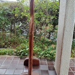 木の置物　インテリア　彫り物の画像