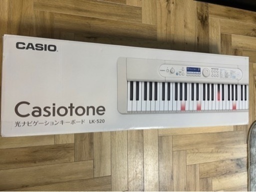 カシオ電子ピアノLK-520  光るナビゲーション