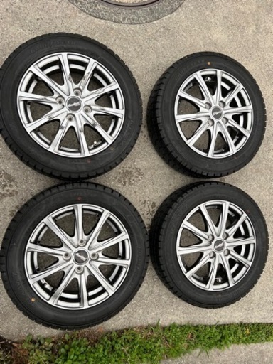 スタッドレスタイヤ、ホイール