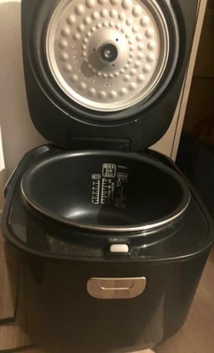 【美品】5.5合炊飯器（アイリスオーヤマRC-MA50AZ-B）