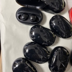 イヤホン、故障品