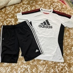 adidas 上下セット　Lサイズ