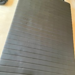 セミダブルベッド  すのこ足付きの画像