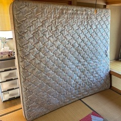  購入した方に1000円プレゼント‼️フランスベット　クイーンサ...