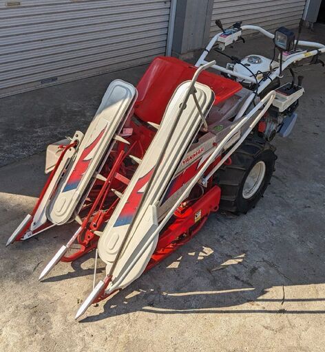 【直接引取限定】　鹿児島発　ヤンマー　バインダー　YB50 2条刈り 鹿児島発 ヤンマー二条刈りバインダーBe50