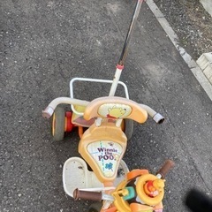 三輪車の画像