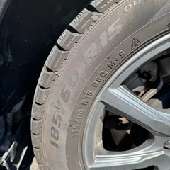 スタッドレスタイヤ　185/60R15 決まりました