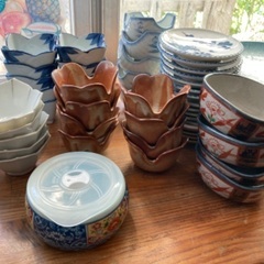 お皿、小鉢いろいろあります！の画像