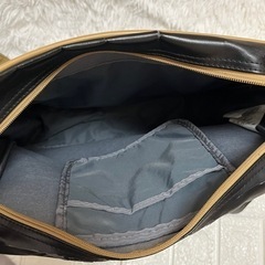 NIKE ナイキ　ショルダーバック　スポーツバック　ロゴ入り　ブラックの画像