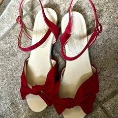 未使用　サンダル　吉祥寺マルイで6,000円で購入　24.5cmの画像