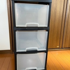 収納ケース　4段　中古