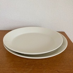 イッタラ　2枚　ティーマ　iittala teema ホワイト　2枚セットの画像