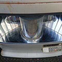 トヨトミ 半密閉式石油ストーブ　2002年製の画像