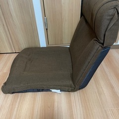 無料でお譲りします⭕️座椅子の画像