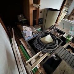 あげます。資材、工具、家電など残置物