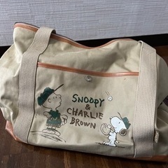 大きなボストンバック　スヌーピーの画像