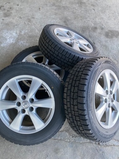 車のパーツ タイヤ、ホイール