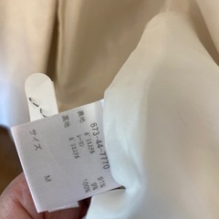 GLACIER 白のコート　Mサイズ　服/ファッション スーツ レディースの画像