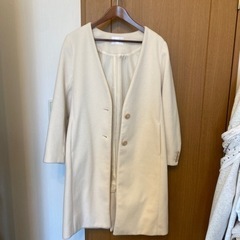 GLACIER 白のコート Mサイズ 服/ファッション スーツ ...