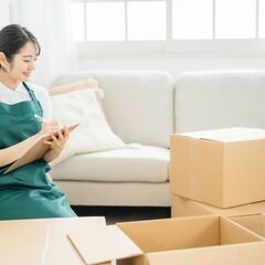 在宅ワーク/初心者歓迎　お好きな時間にスマホで自由にできる軽作業　古着撮影　検品　梱包などの画像