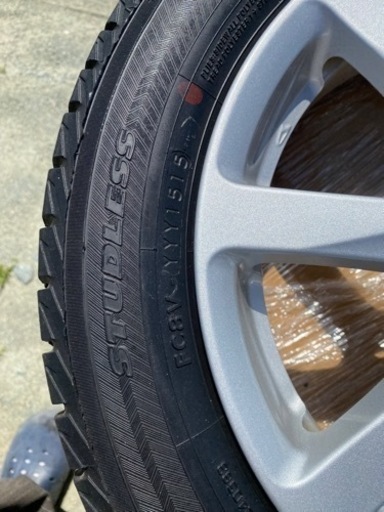 車のパーツ タイヤ、ホイール