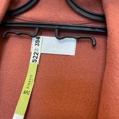 ピンクのコート　服/ファッション スーツ レディースの画像