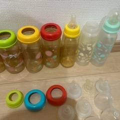 哺乳瓶　まとめてセット売りの画像
