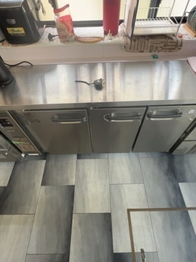 業務用キッチン冷凍冷蔵庫