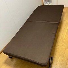 折りたたみ　シングルベッド