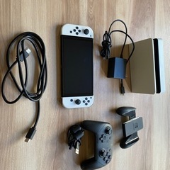 ニンテンドースイッチ　el プロコン付き