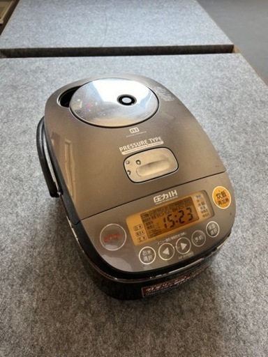 象印　炊飯器　NP-BA10KS 中古