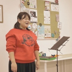 川西市！歌が苦手な人も！歌が得意な人も通えるボイトレ教室