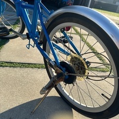 自転車 折りたたみ自転車の画像