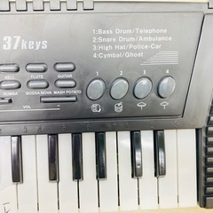 BEAT SELECT ELECTRIC KEYBOARD37Keysの画像
