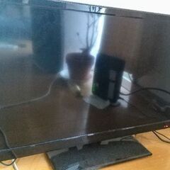 液晶テレビ