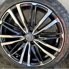 車のパーツ タイヤ、ホイールの画像