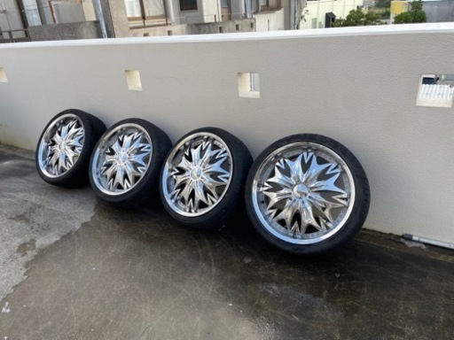 ハイエースホイール20インチ6穴値下げしました！