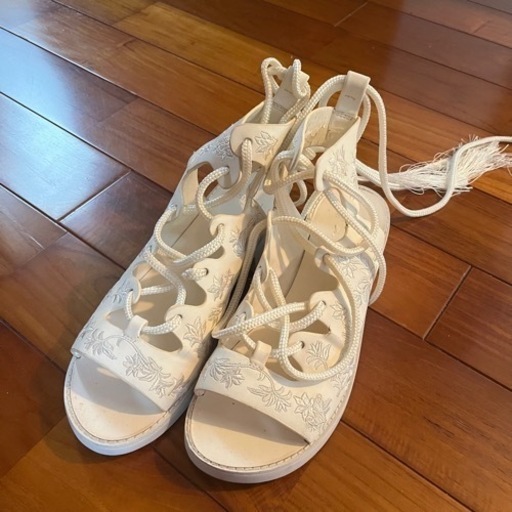 snidel レースアップサンダル