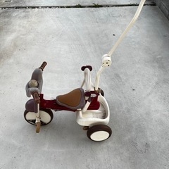 おもちゃ 三輪車の画像