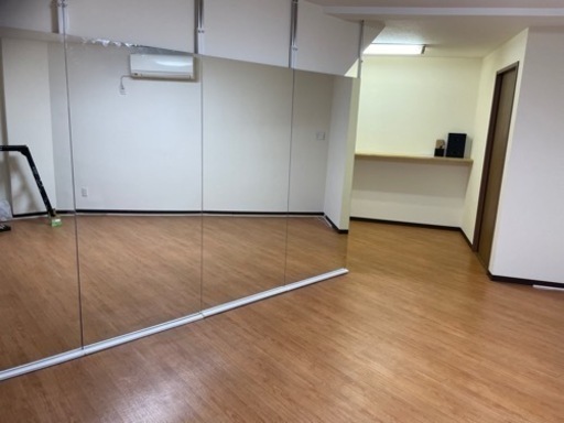 ダンス用ミラー