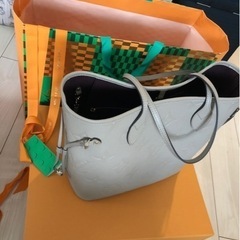ルイヴィトンネヴァーフル MM  定価¥370,700