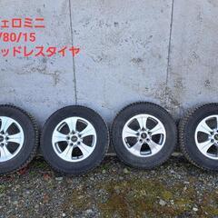 車のパーツ タイヤ、ホイール