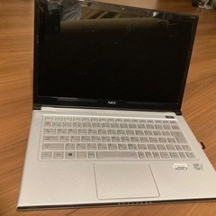 激下げ！ノートパソコンNEC持ってない感覚の軽さ